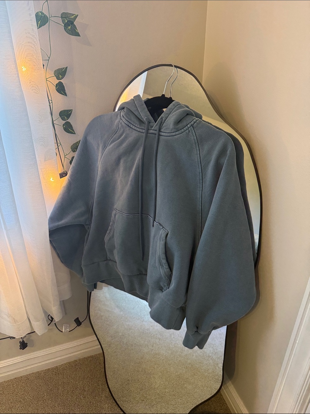 Carhartt WIP Women’s Hooded Taos Sweater